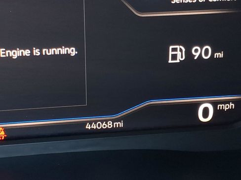 Certified 2022 Volkswagen Atlas Cross Sport SE w/ Black Wheel Package image 27