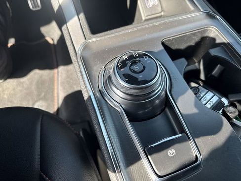 Used 2022 Ford Edge ST-Line AWD/4WD image 15