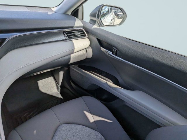 Used 2024 Toyota Camry LE w/ Convenience Package FWD image 15