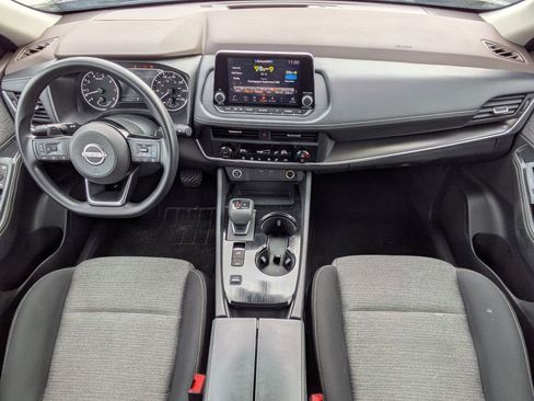 Used 2023 Nissan Rogue SV image 14