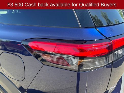 New 2026 Nissan Pathfinder Platinum AWD/4WD image 40