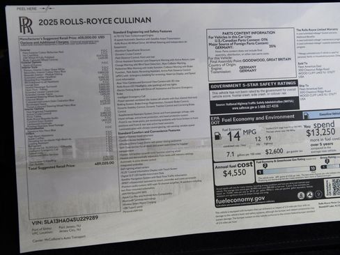 Used 2025 Rolls-Royce Cullinan image 33