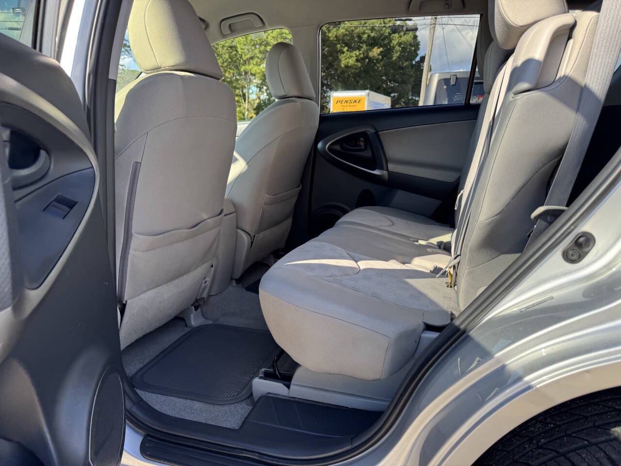 Used 2012 Toyota RAV4 FWD w/ Value Pkg image 26