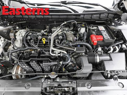 Used 2024 Nissan Altima 2.5 SV image 7