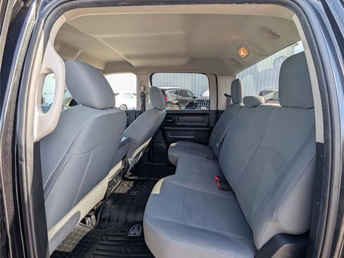 Used 2019 RAM 1500 Express w/ Express Value Package image 13