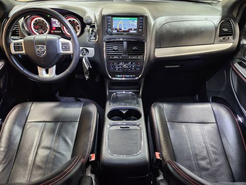 Used 2017 Dodge Grand Caravan GT image 46