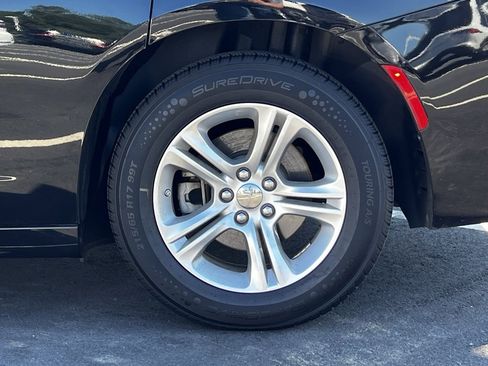 Used 2023 Dodge Charger SXT image 37