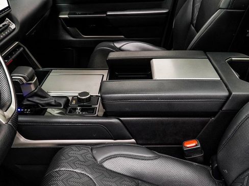 Used 2024 Toyota Sequoia Limited w/ Tow Technology Package image 20