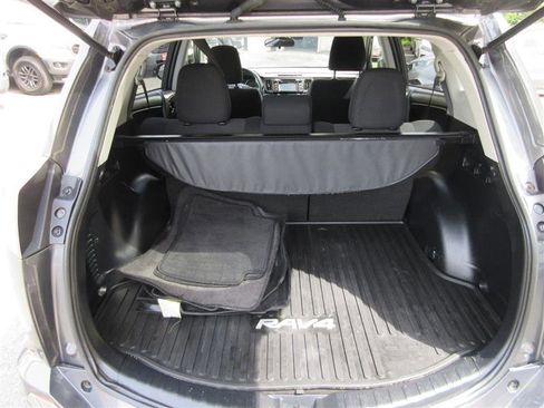 Used 2017 Toyota RAV4 XLE w/ Plus Special Value Package AWD/4WD image 6