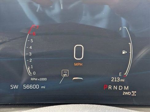 Used 2024 Cadillac XT4 Premium Luxury image 11