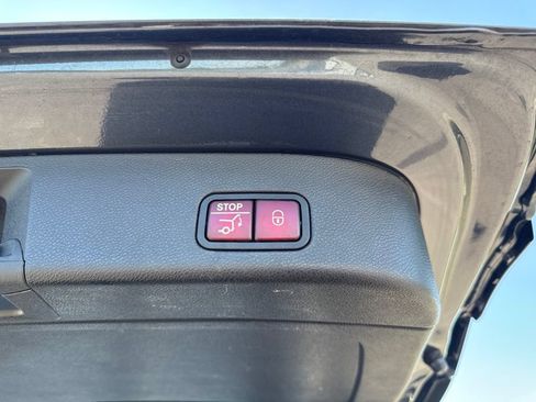 Used 2017 Mercedes-Benz GLS 450 4MATIC image 47
