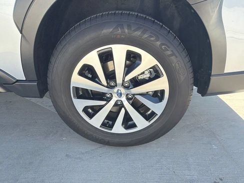 Certified 2024 Subaru Outback Premium AWD/4WD image 43