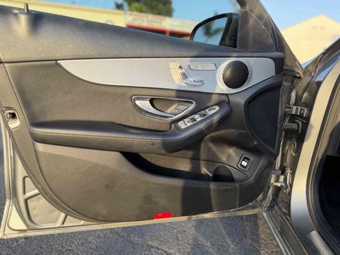 Used 2018 Mercedes-Benz C 300 Sedan w/ Multimedia Package image 21