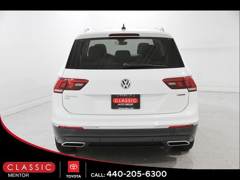 Used 2020 Volkswagen Tiguan SEL w/ 3rd Row Seat Package AWD/4WD image 21