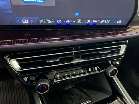 New 2026 Chevrolet Traverse RS w/ LPO, Floor Liner Package AWD/4WD image 17