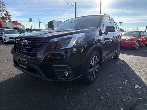 Used 2024 Subaru Forester Limited image 9