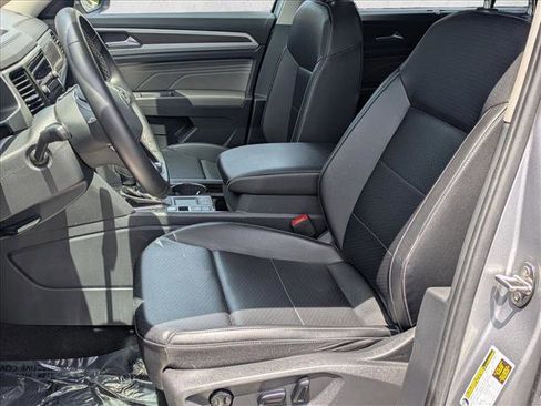Used 2022 Volkswagen Atlas SE FWD image 15