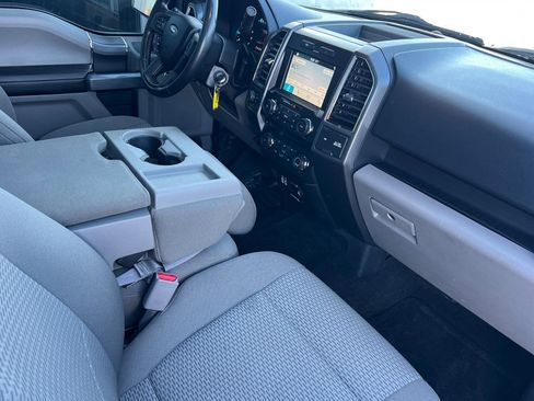 Used 2017 Ford F150 XLT w/ Equipment Group 302A Luxury image 16