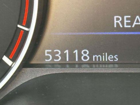 Used 2024 Nissan Altima 2.5 SR FWD image 30