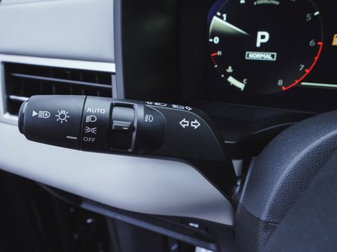 New 2026 Mitsubishi Outlander SEL image 57