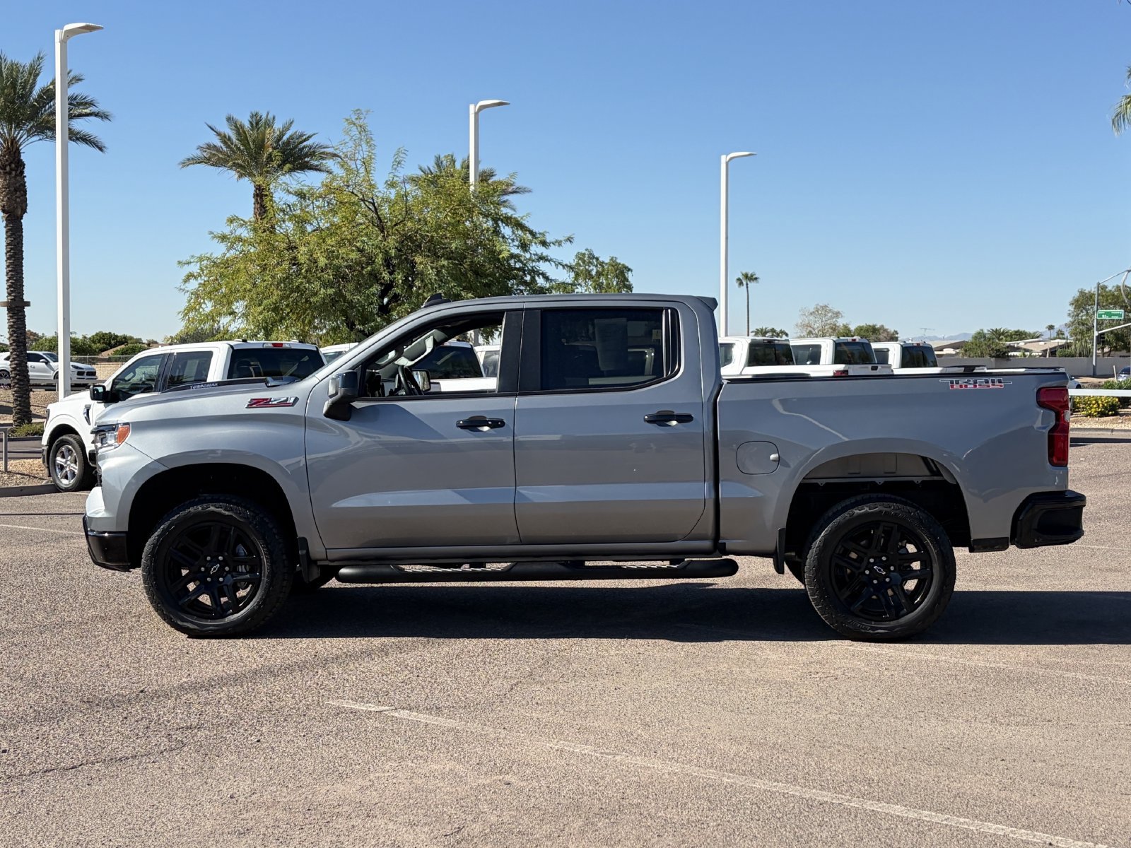 Used 2026 Chevrolet Silverado 1500 LT Trail Boss AWD/4WD image 2