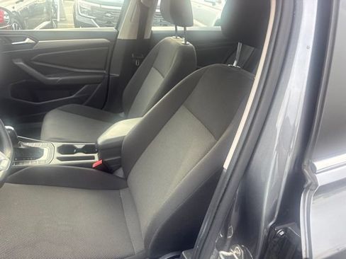 Used 2019 Volkswagen Jetta S w/ Driver Assistance Package FWD image 8