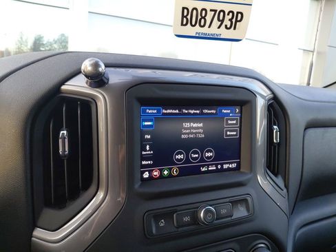 Used 2023 Chevrolet Silverado 2500 Custom w/ Custom Value Package image 32