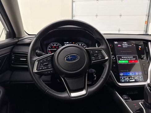 Used 2024 Subaru Outback Premium image 15