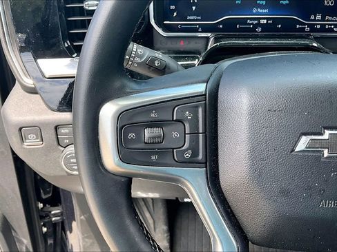 Used 2023 Chevrolet Silverado 1500 RST AWD/4WD image 12