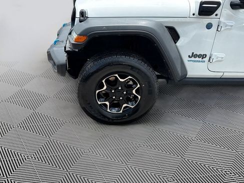 Used 2021 Jeep Wrangler Unlimited Rubicon 4xe w/ Safety Group AWD/4WD image 10