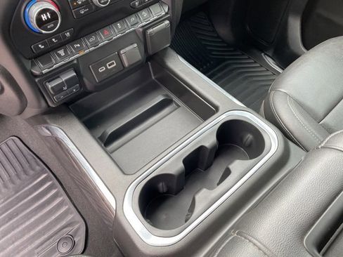 Used 2022 Chevrolet Silverado 2500 LTZ w/ LTZ Plus Package image 19