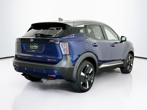 Used 2025 Nissan Kicks SR AWD/4WD image 9
