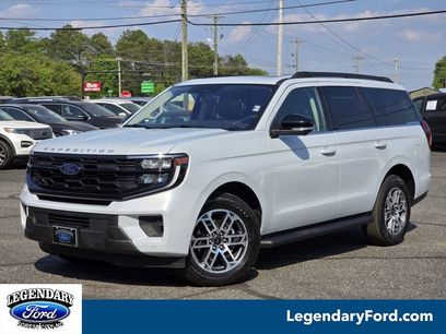 Used 2025 Ford Expedition Active