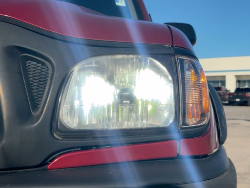 Used 2001 Toyota Tacoma PreRunner image 10