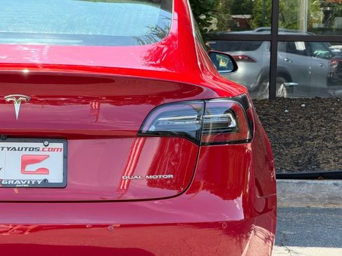Used 2018 Tesla Model 3 Long Range AWD/4WD image 16