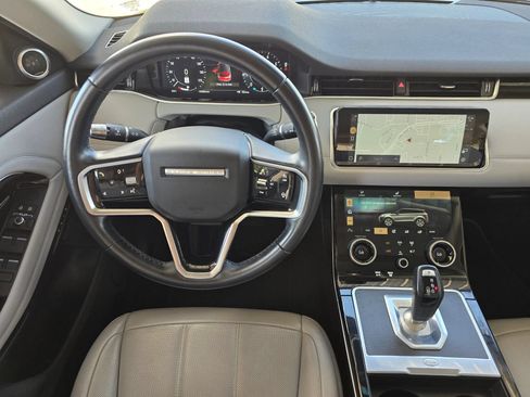 Used 2021 Land Rover Range Rover Evoque SE AWD/4WD image 10