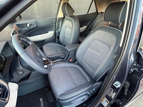 New 2026 Hyundai Venue SEL image 20