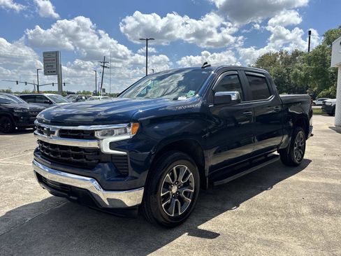 Used 2023 Chevrolet Silverado 1500 LT w/ All Star Edition Plus RWD image 3