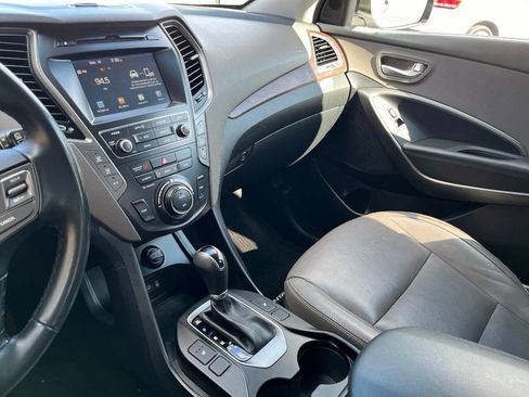 Used 2018 Hyundai Santa Fe SE w/ SE Premium Package 02 image 34