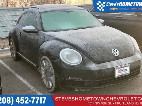 Used 2013 Volkswagen Beetle 2.5 image 1