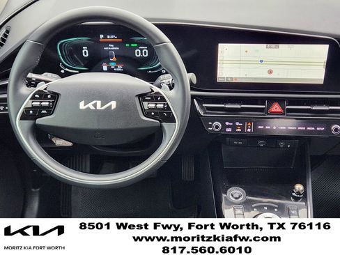 Certified 2023 Kia Niro EX FWD image 25
