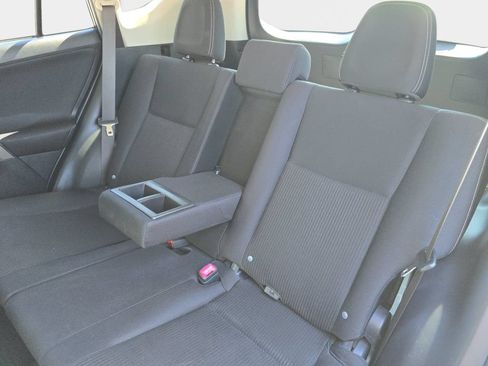 Used 2013 Toyota RAV4 XLE FWD image 17