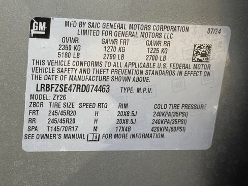 Used 2024 Buick Envision Avenir AWD/4WD image 8