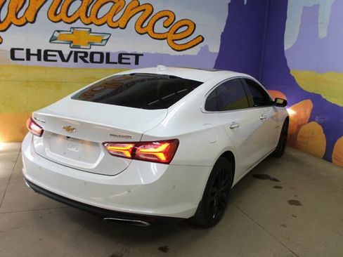 Used 2019 Chevrolet Malibu Premier FWD image 8