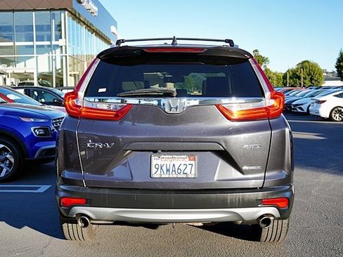 Used 2018 Honda CR-V Touring image 9