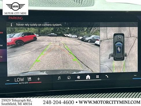 Used 2024 BMW X5 M60i w/ Climate Comfort Package AWD/4WD image 32