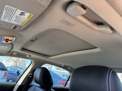 Used 2011 Ford Fusion SEL w/ 302A Rapid Spec Order Code image 12