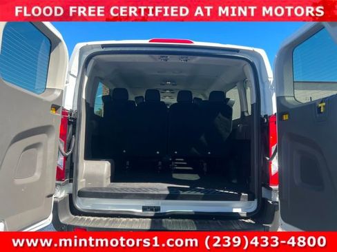 Used 2023 Ford Transit 350 XLT image 9