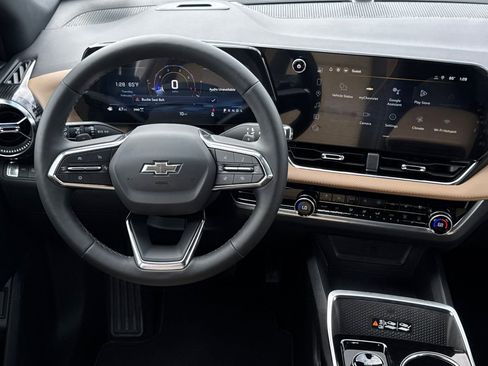 New 2026 Chevrolet Equinox ACTIV w/ Convenience Package III image 14