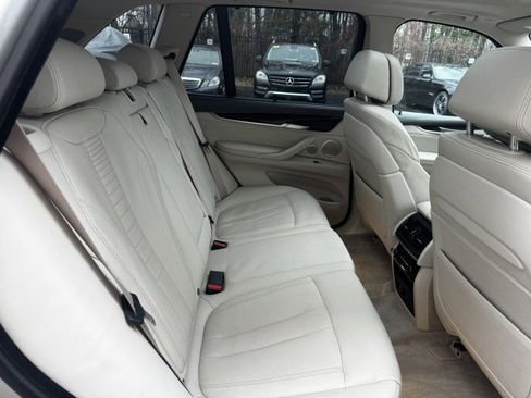 Used 2016 BMW X5 xDrive50i image 33